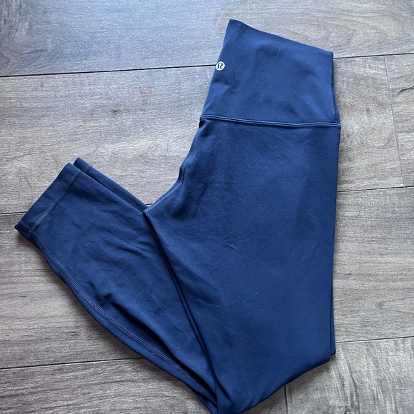 Lululemon align size 6, 25" - Picture 1 of 1